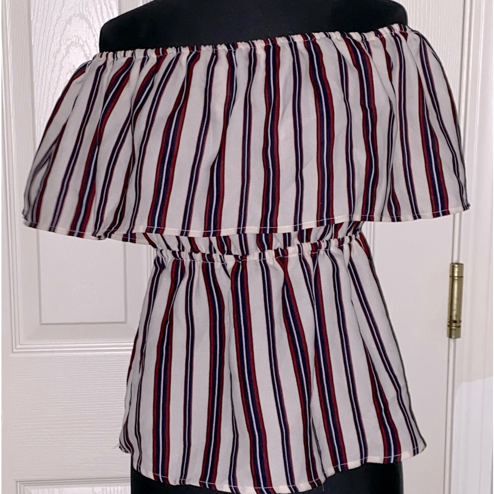 Blouse, off shoulder